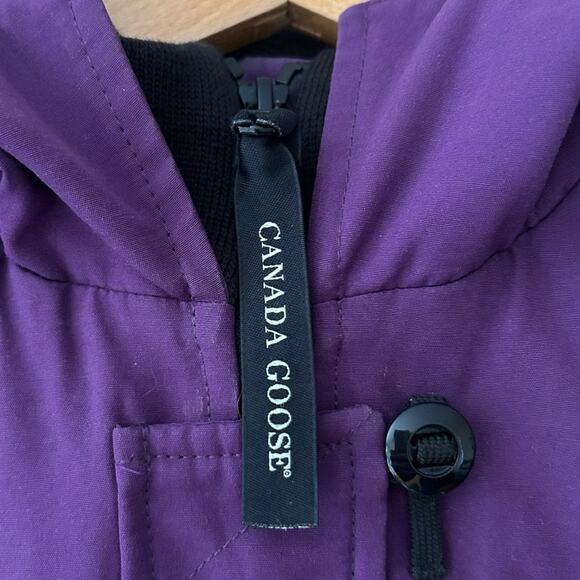 Canada Goose Kensington Parka Down Coat Jacket Purple Small Women’s - Picture 4 of 16
